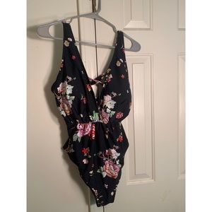 Cupshe One Piece Swimsuit